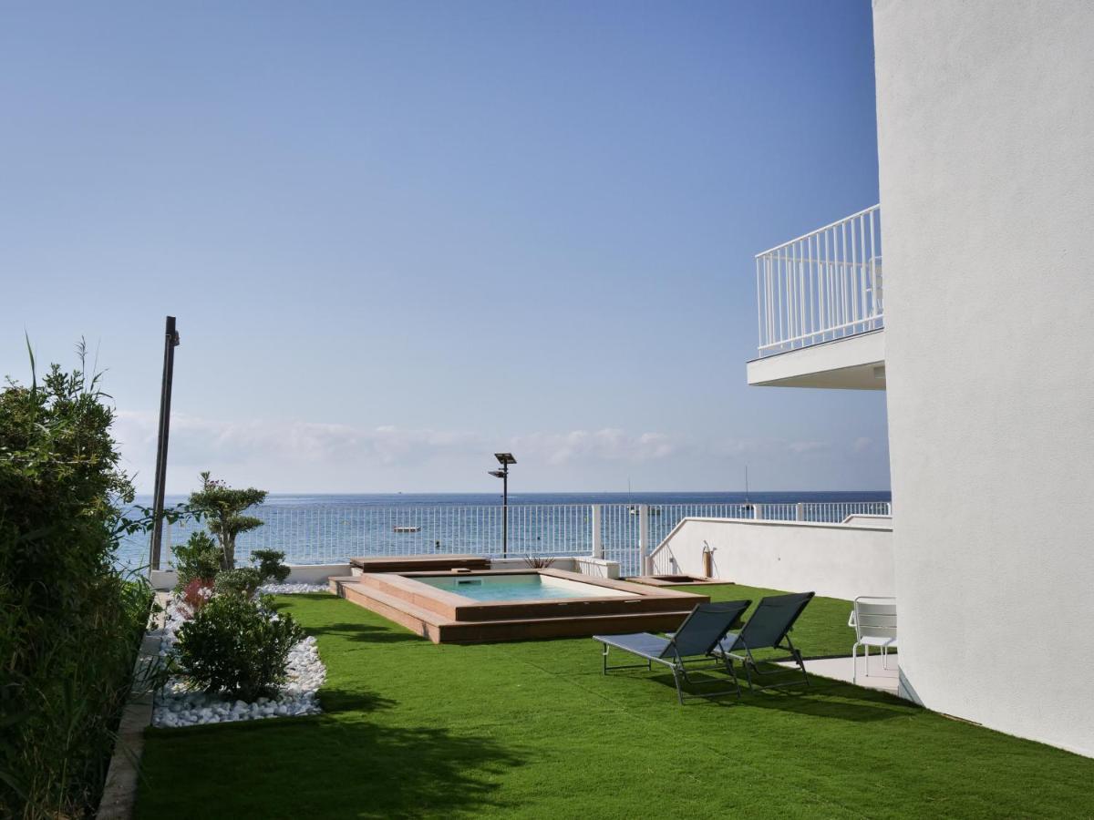 Belle Vue Hotel Cavalaire-sur-Mer Exteriér fotografie