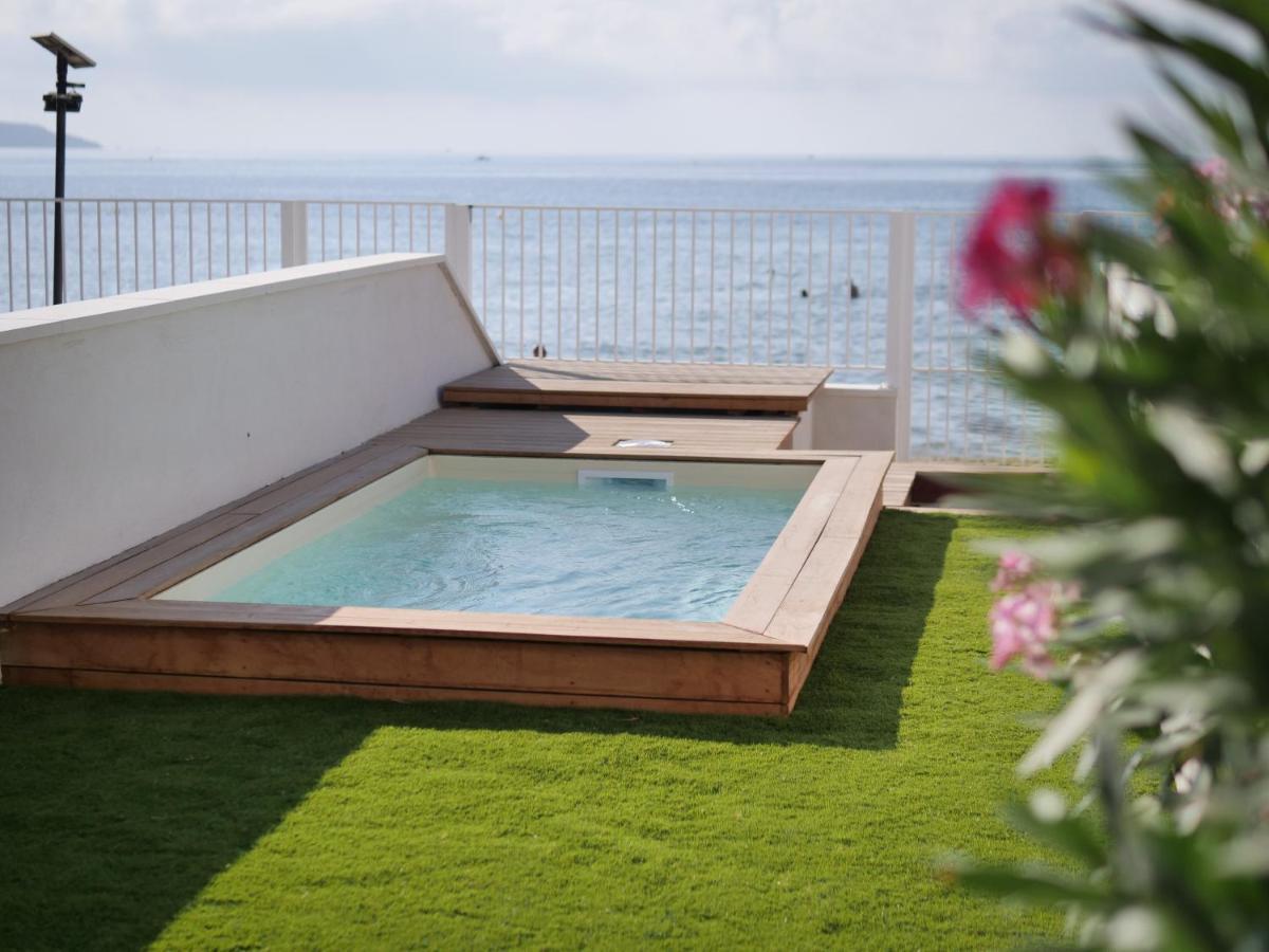 Belle Vue Hotel Cavalaire-sur-Mer Exteriér fotografie