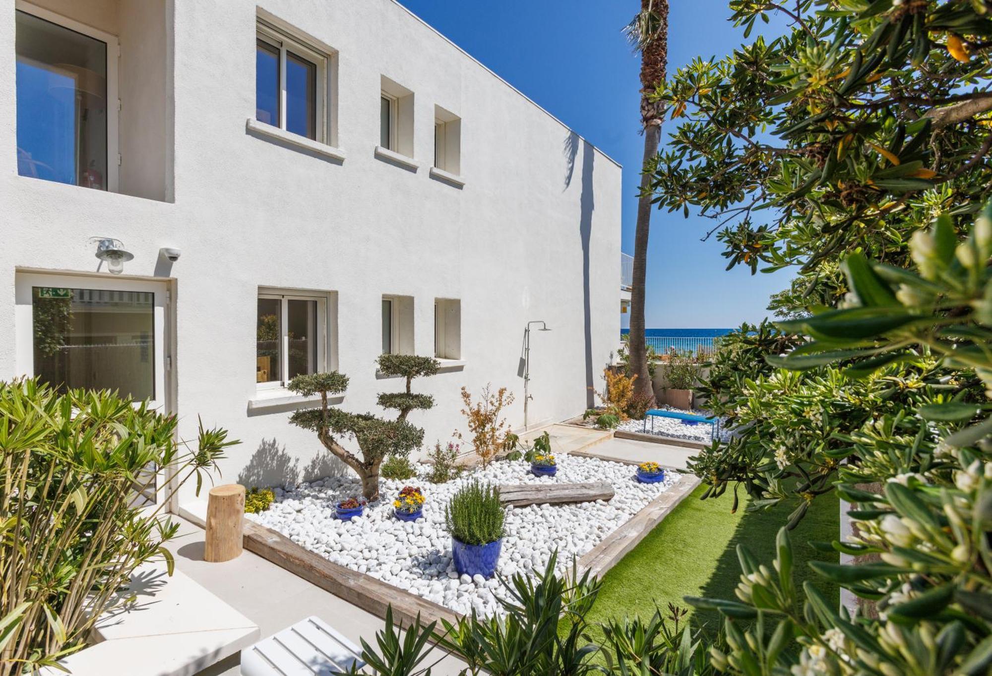 Belle Vue Hotel Cavalaire-sur-Mer Exteriér fotografie